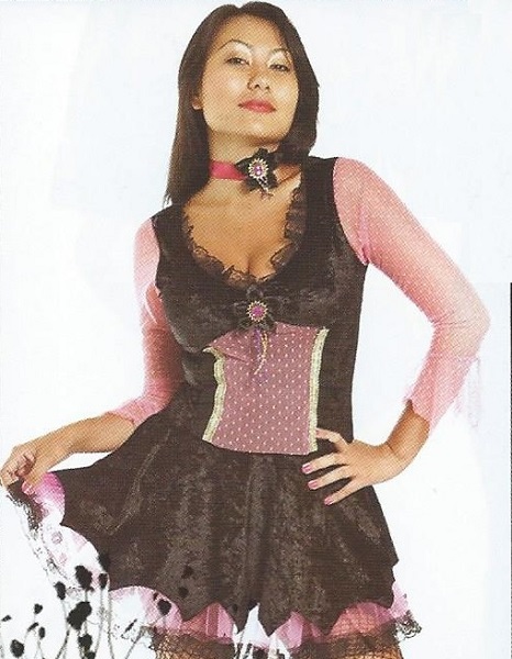 Bruxa Morcega Veludo Preto Renda Rosa