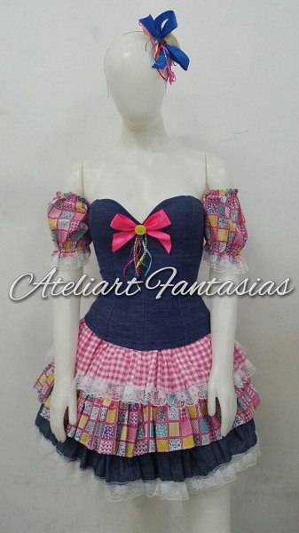 Festa Junina corpete jeans saia babados rosa